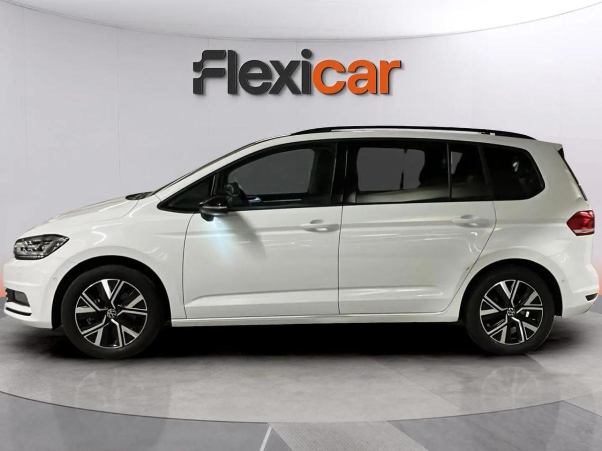 volkswagen-touran-2022-gasolina-1498cc