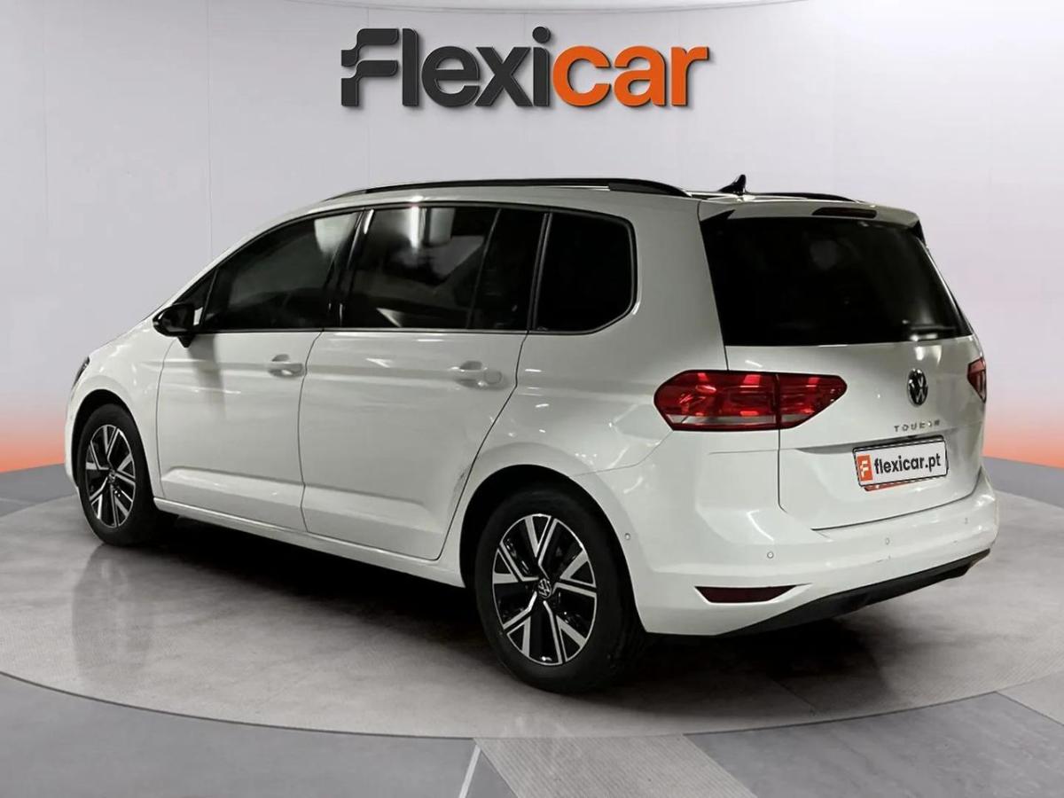 volkswagen-touran-2022-gasolina-1498cc