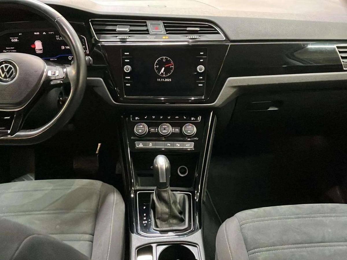 volkswagen-touran-2022-gasolina-1498cc