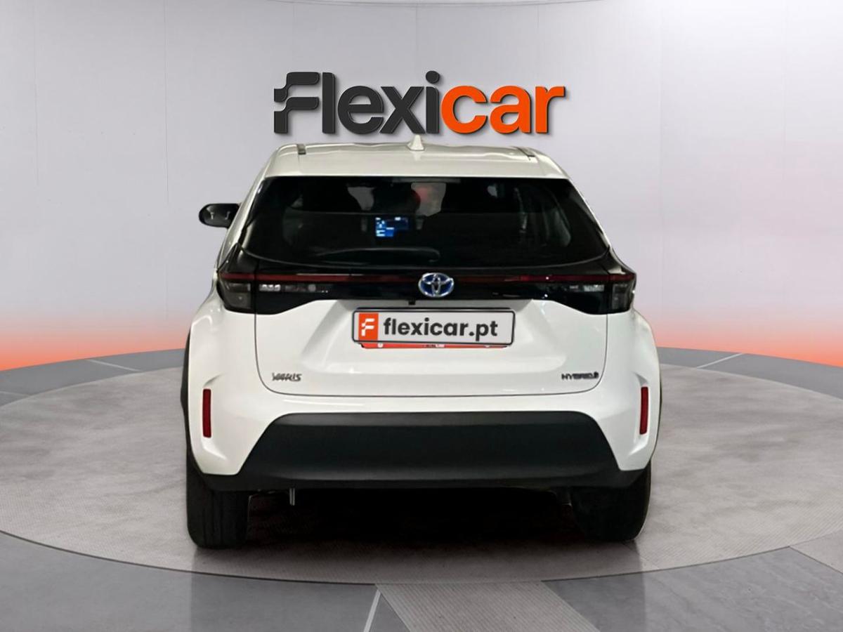 toyota-yaris-cross-2022-hibrido-a-gasolina-1490cc