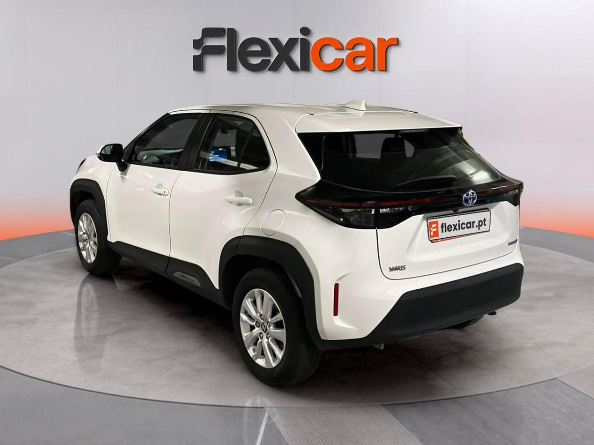 toyota-yaris-cross-2022-hibrido-a-gasolina-1490cc