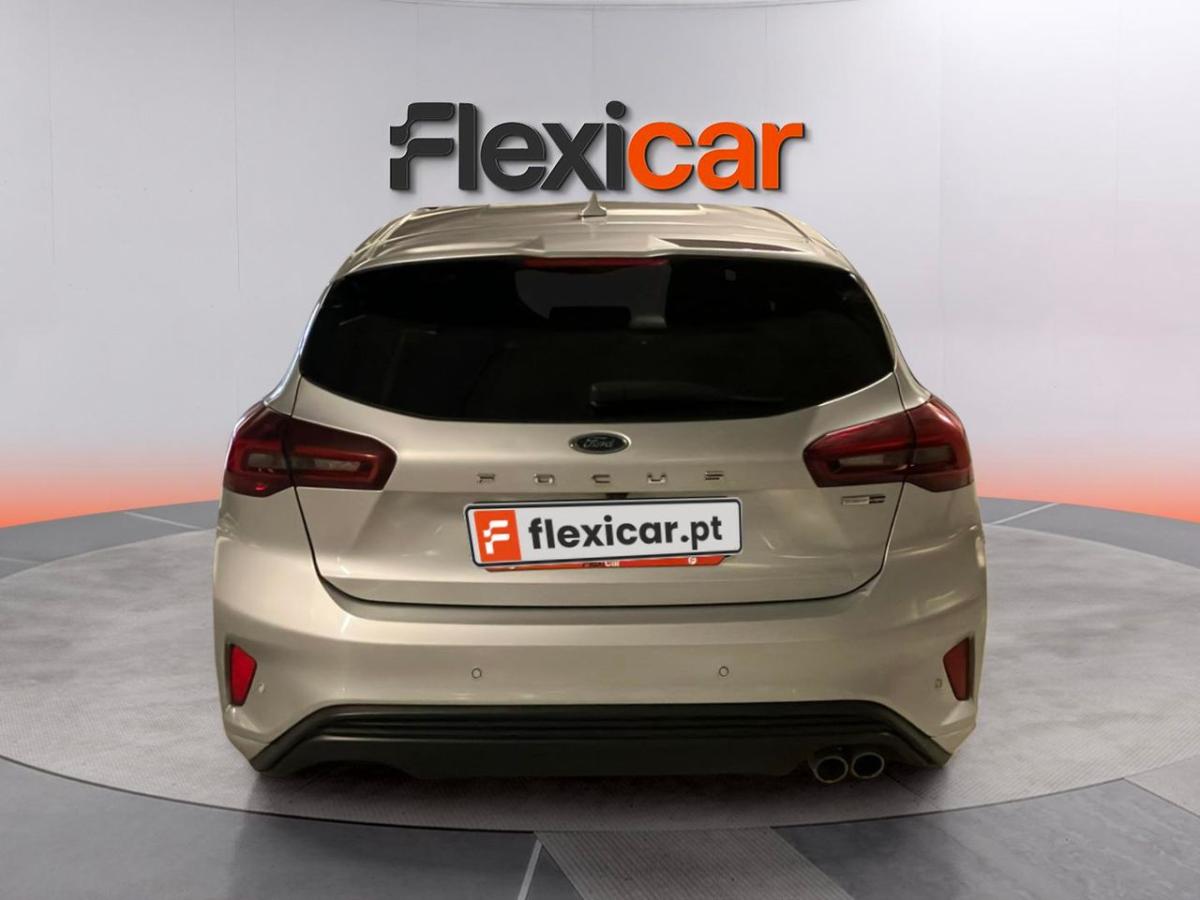 ford-focus-2023-gasolina-998cc