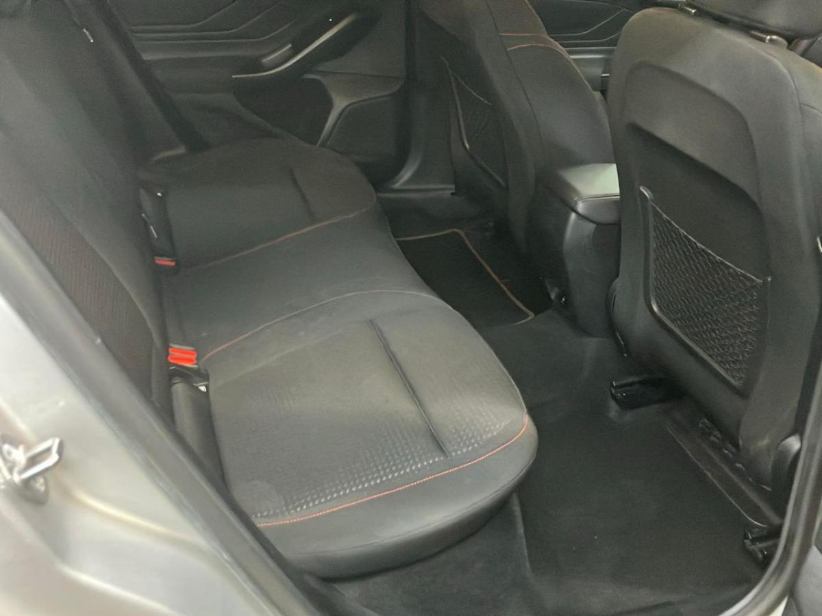 ford-focus-2023-gasolina-998cc