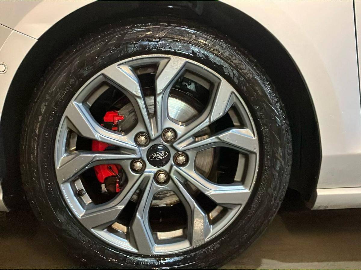 ford-focus-2023-gasolina-998cc