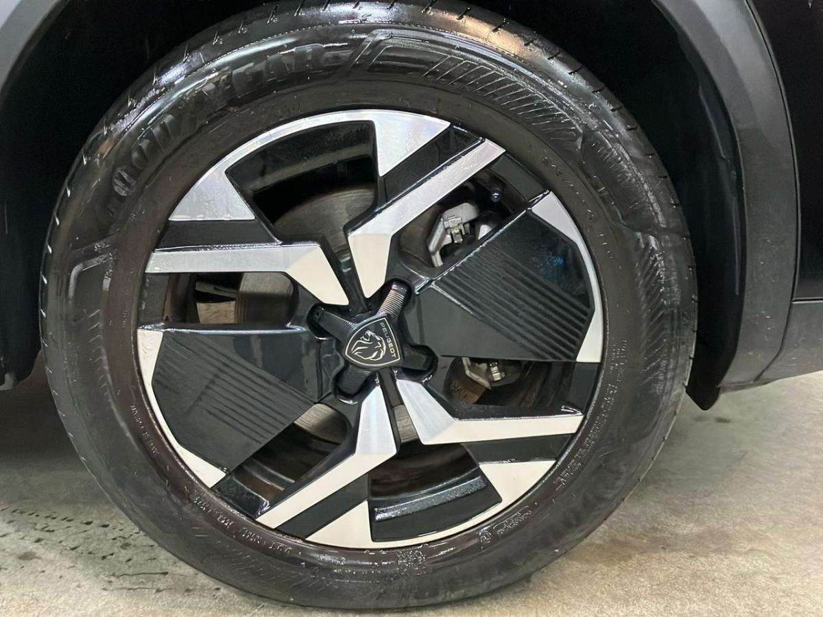 peugeot-2008-2025-eletrico-0cc
