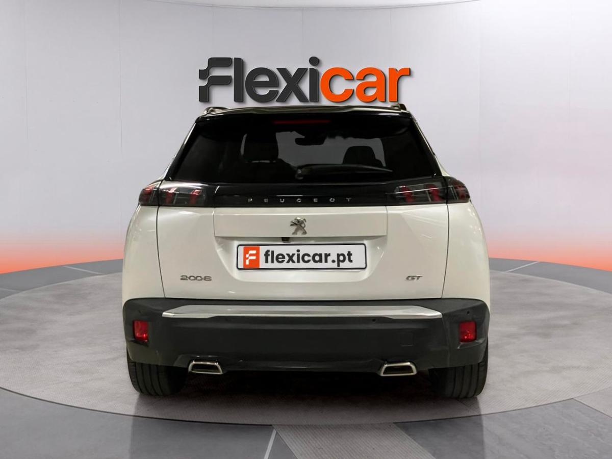 peugeot-2008-2021-gasolina-1199cc
