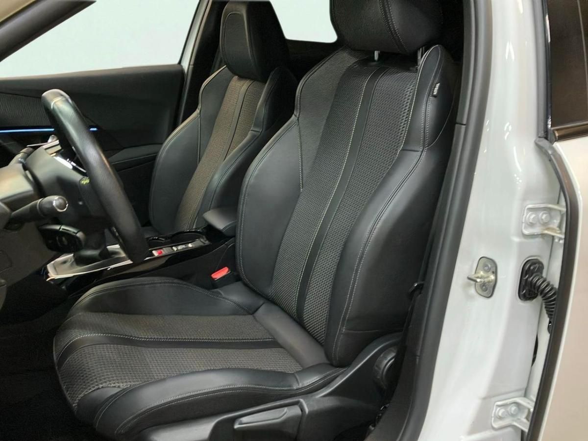 peugeot-2008-2021-gasolina-1199cc