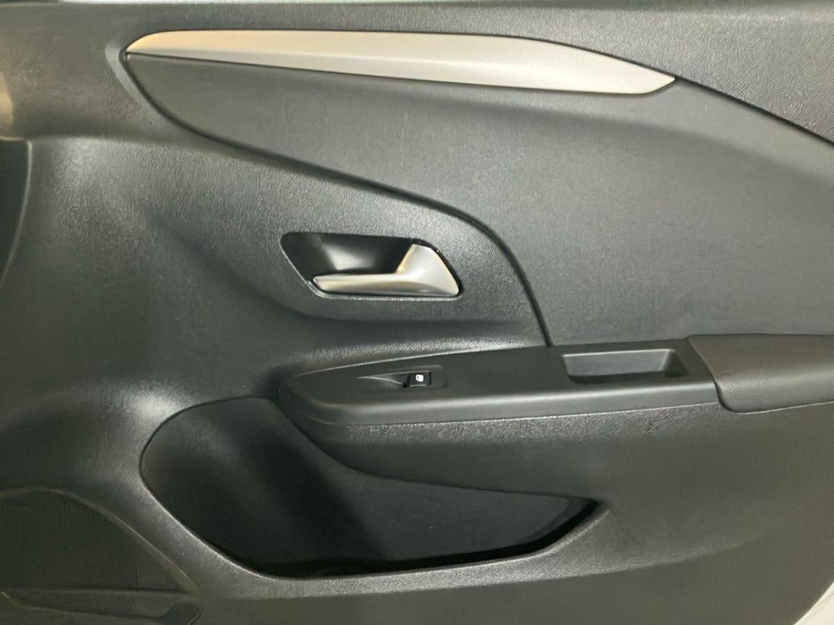 opel-corsa-2023-diesel-1499cc