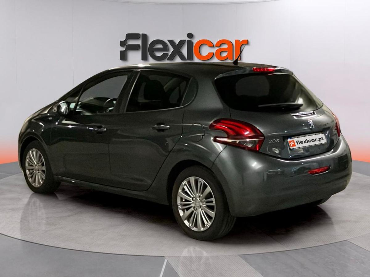 peugeot-208-2016-gasolina-1199cc
