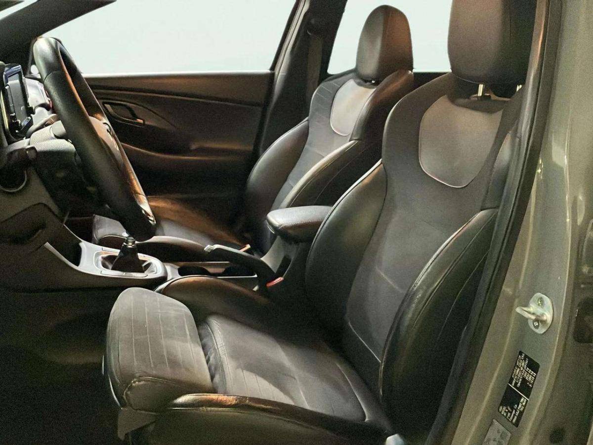 hyundai-i30-2019-gasolina-1998cc