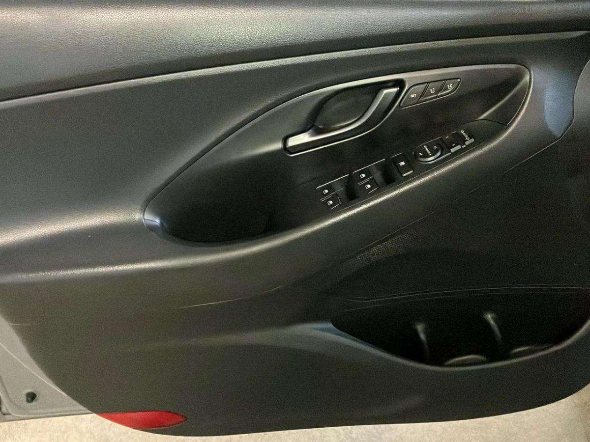 hyundai-i30-2019-gasolina-1998cc