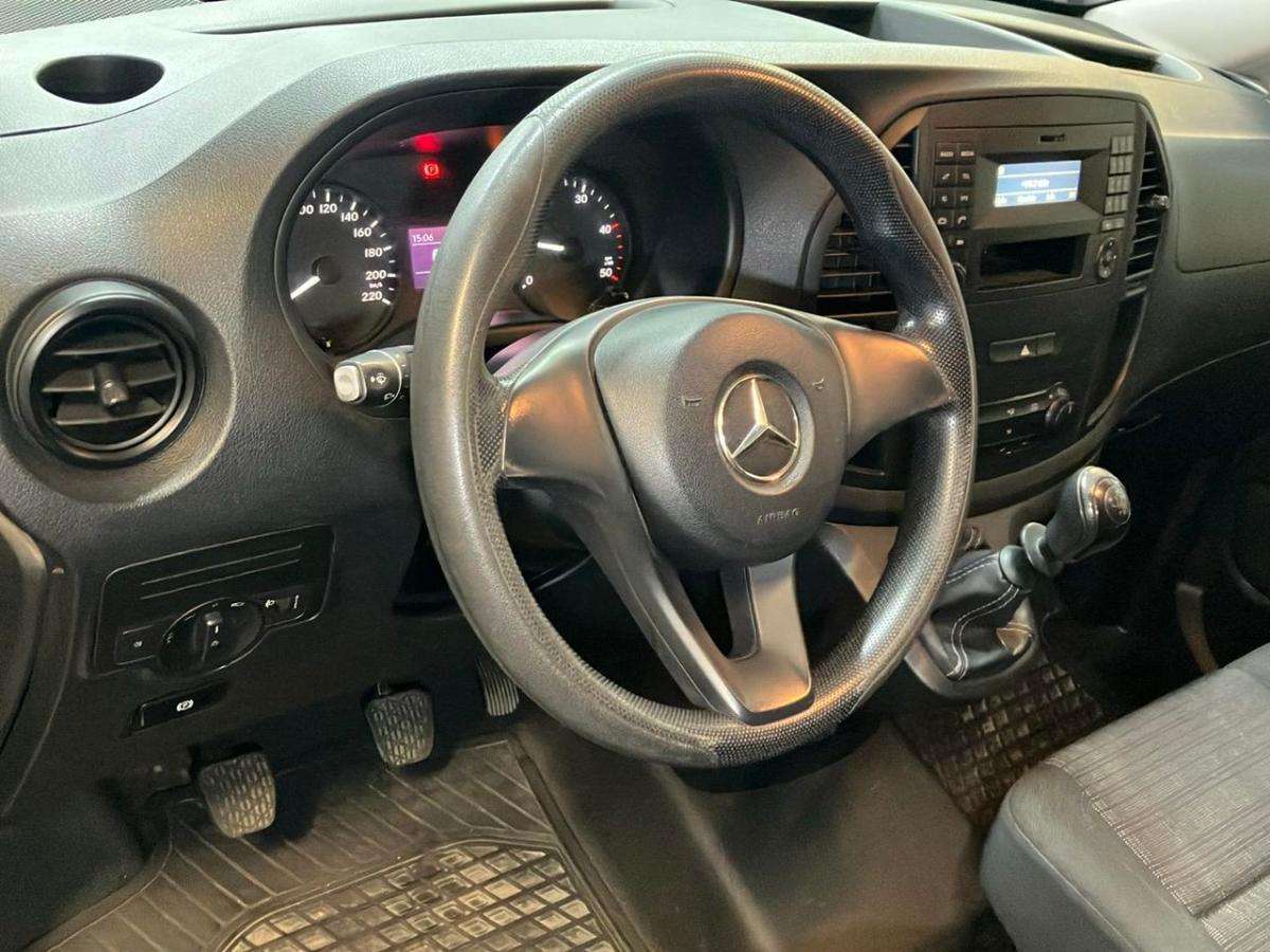 mercedes-benz-vito-2019-diesel-1598cc