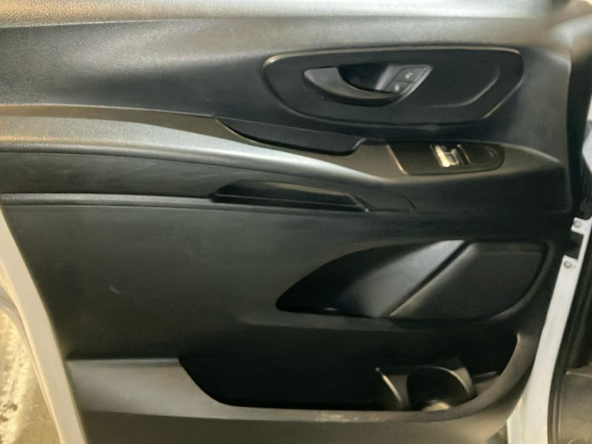 mercedes-benz-vito-2019-diesel-1598cc