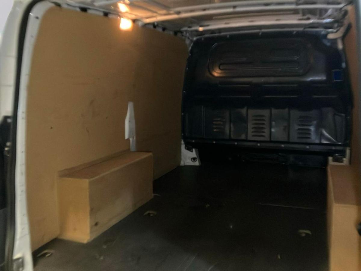 mercedes-benz-vito-2019-diesel-1598cc