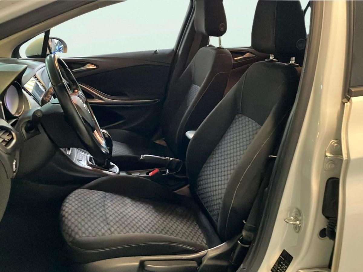 opel-astra-2017-gasolina-999cc