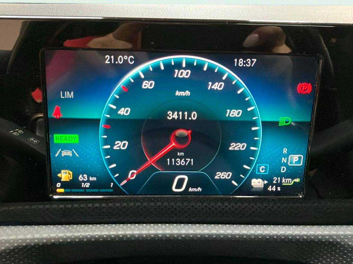 mercedes-benz-cla-2021-hibrido-a-gasolina-1332cc