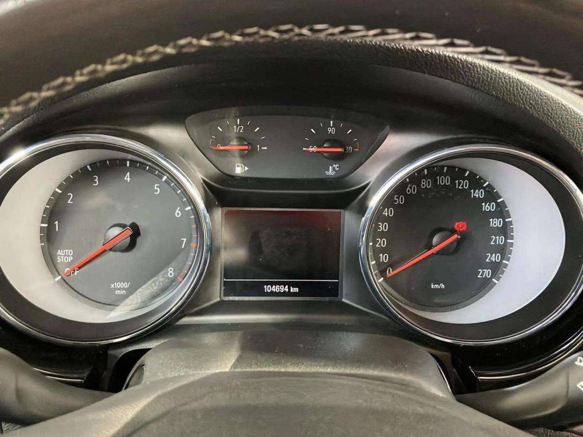 opel-astra-sport-tourer-2021-gasolina-1199cc