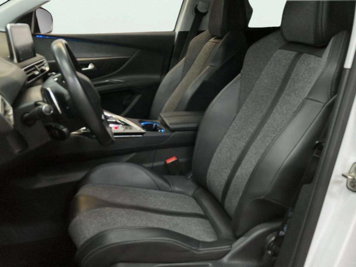 peugeot-5008-2020-diesel-1499cc