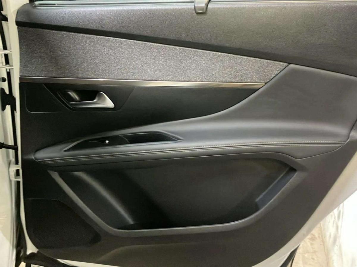 peugeot-5008-2020-diesel-1499cc