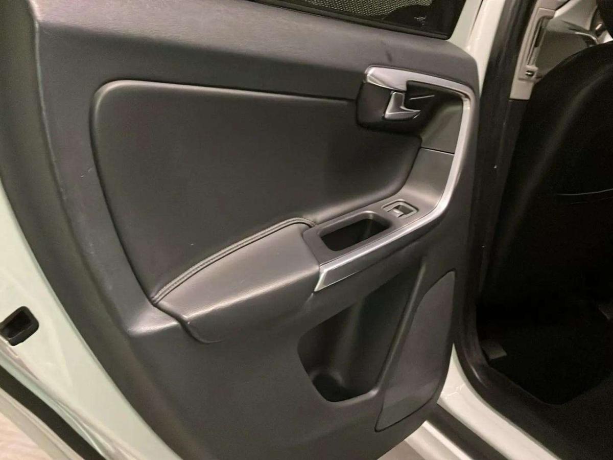 volvo-xc60-2016-diesel-1969cc