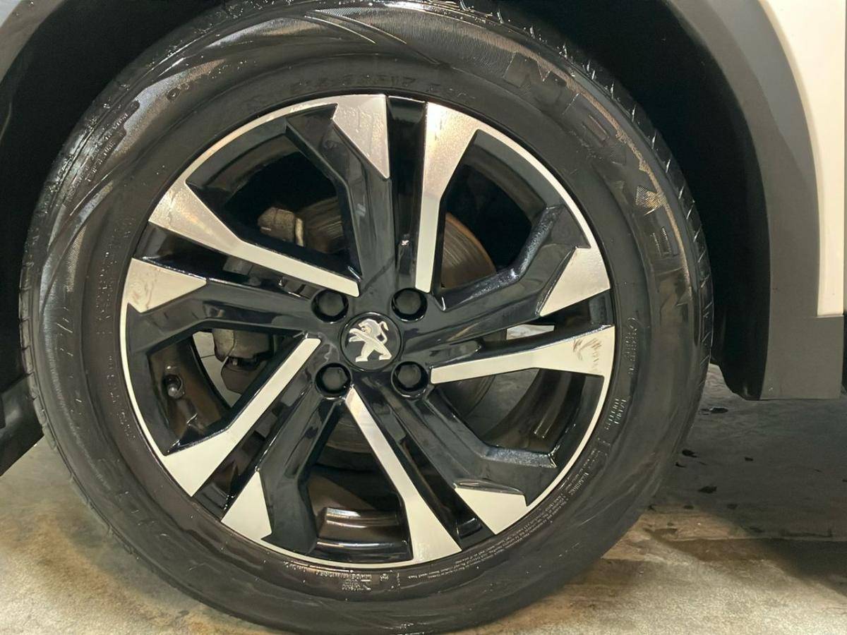 peugeot-2008-2022-diesel-1499cc