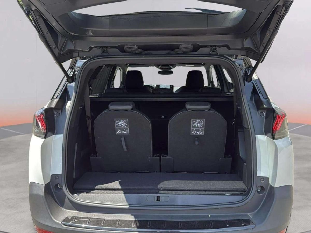 peugeot-5008-2021-gasolina-1199cc