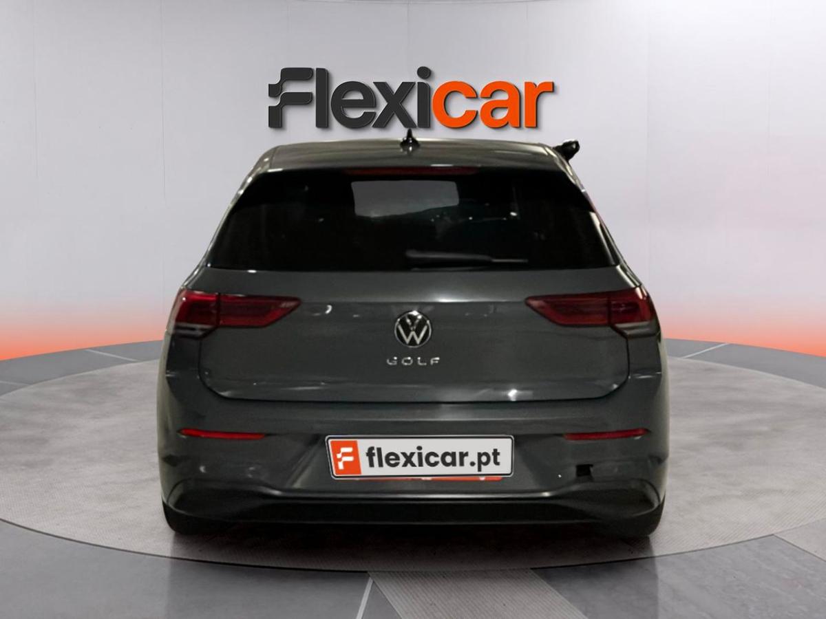 volkswagen-golf-2023-gasolina-999cc