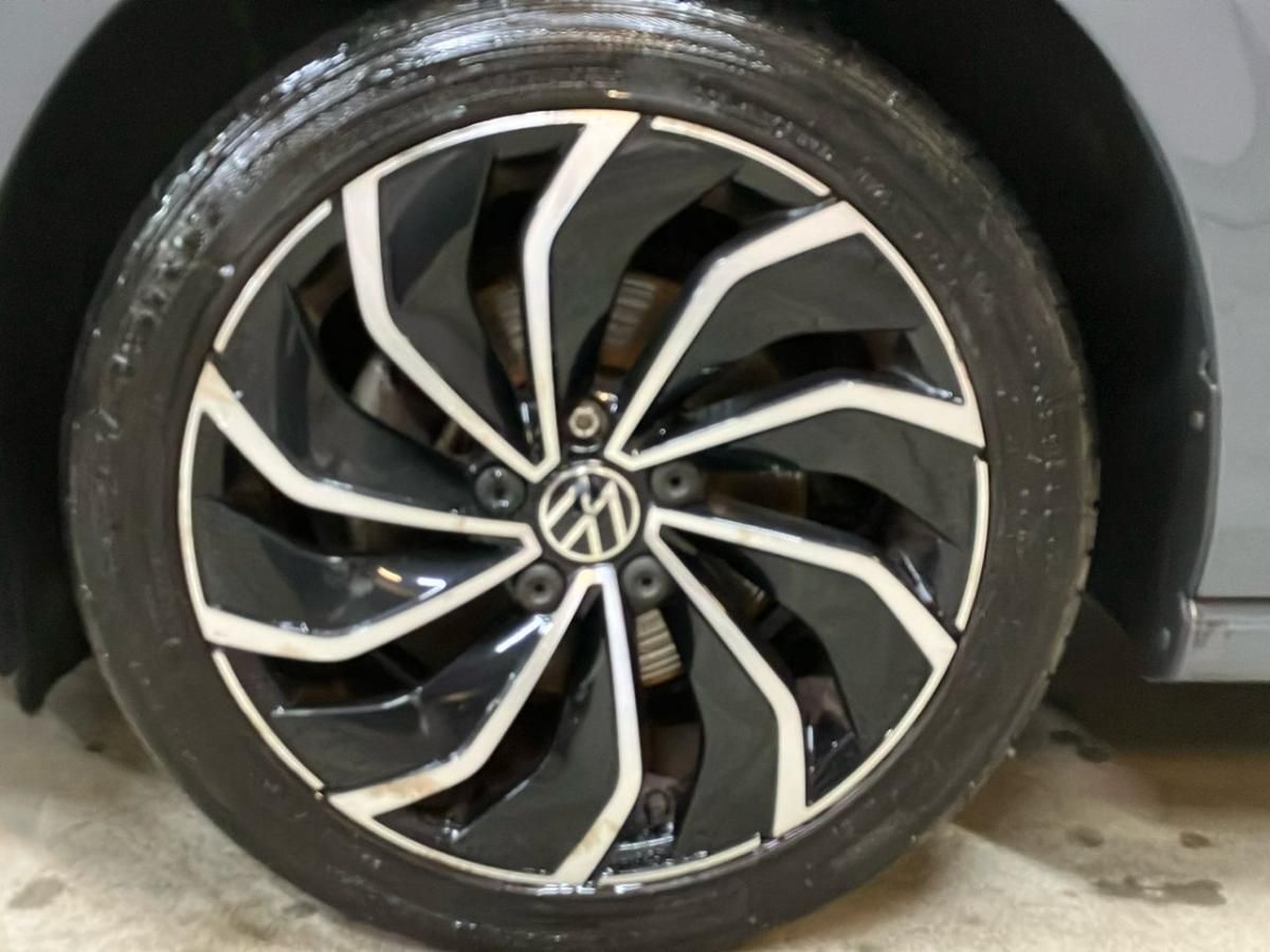 volkswagen-golf-2023-gasolina-999cc