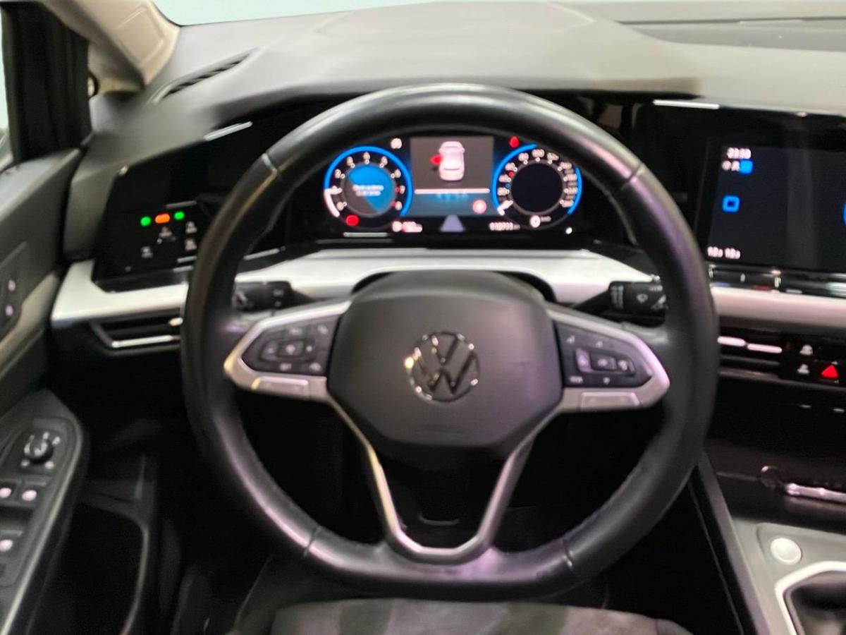 volkswagen-golf-2023-gasolina-999cc