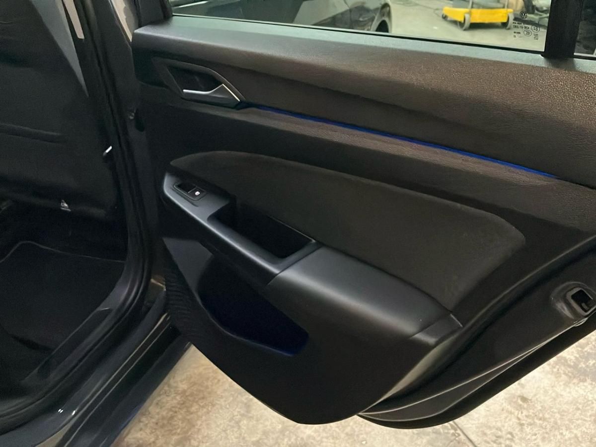 volkswagen-golf-2023-gasolina-999cc
