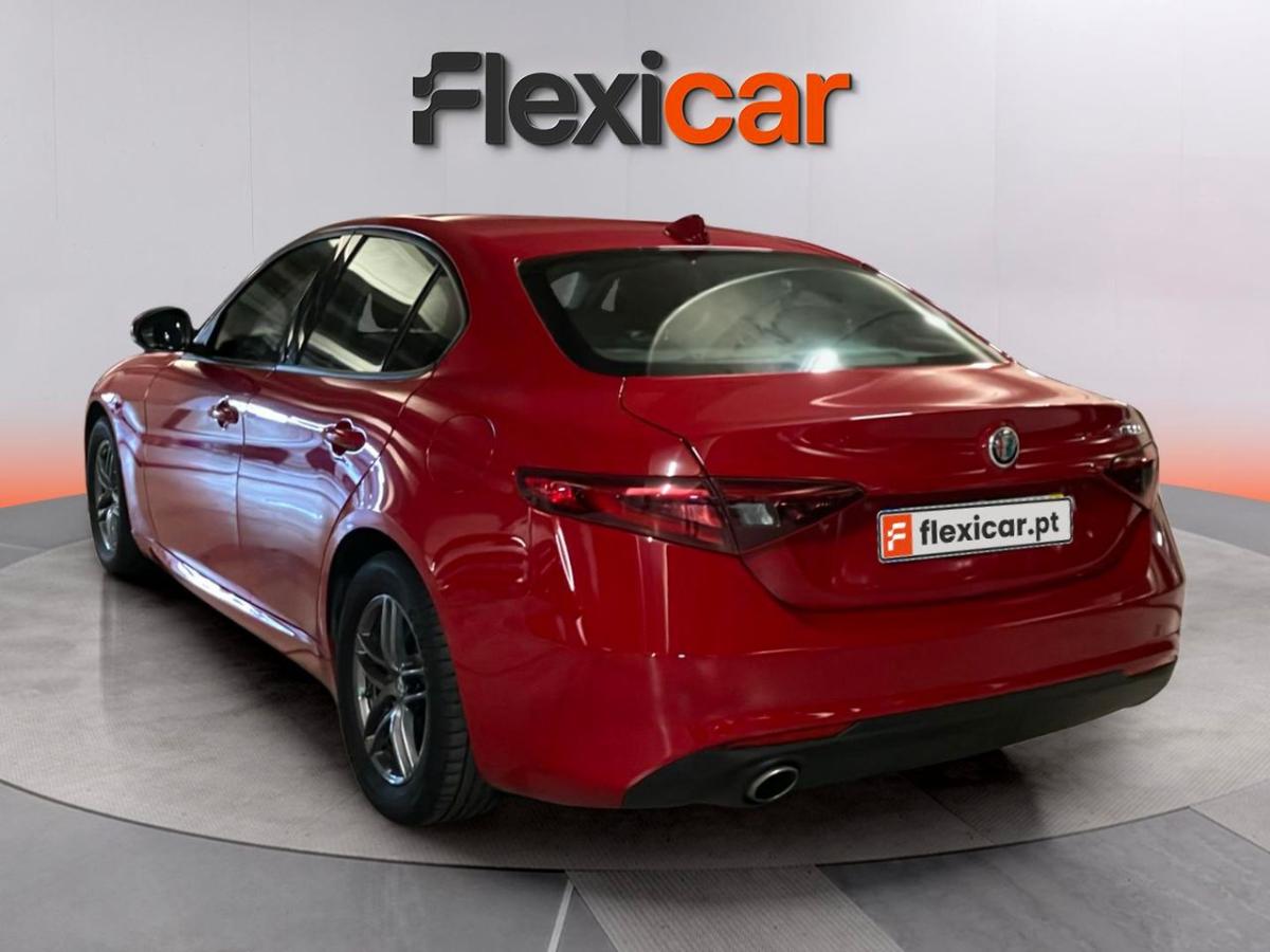 alfa-romeo-giulia-2020-diesel-2143cc