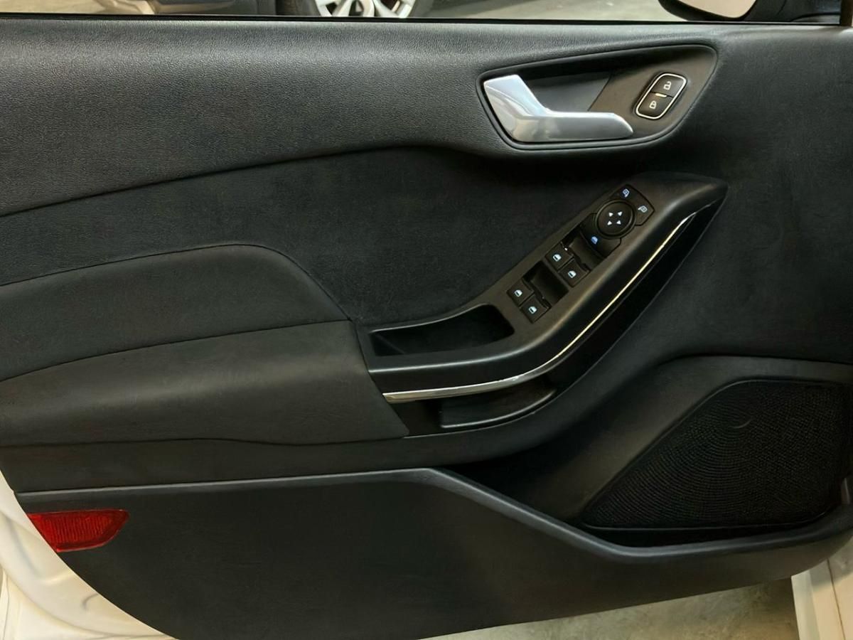 ford-fiesta-2023-gasolina-998cc