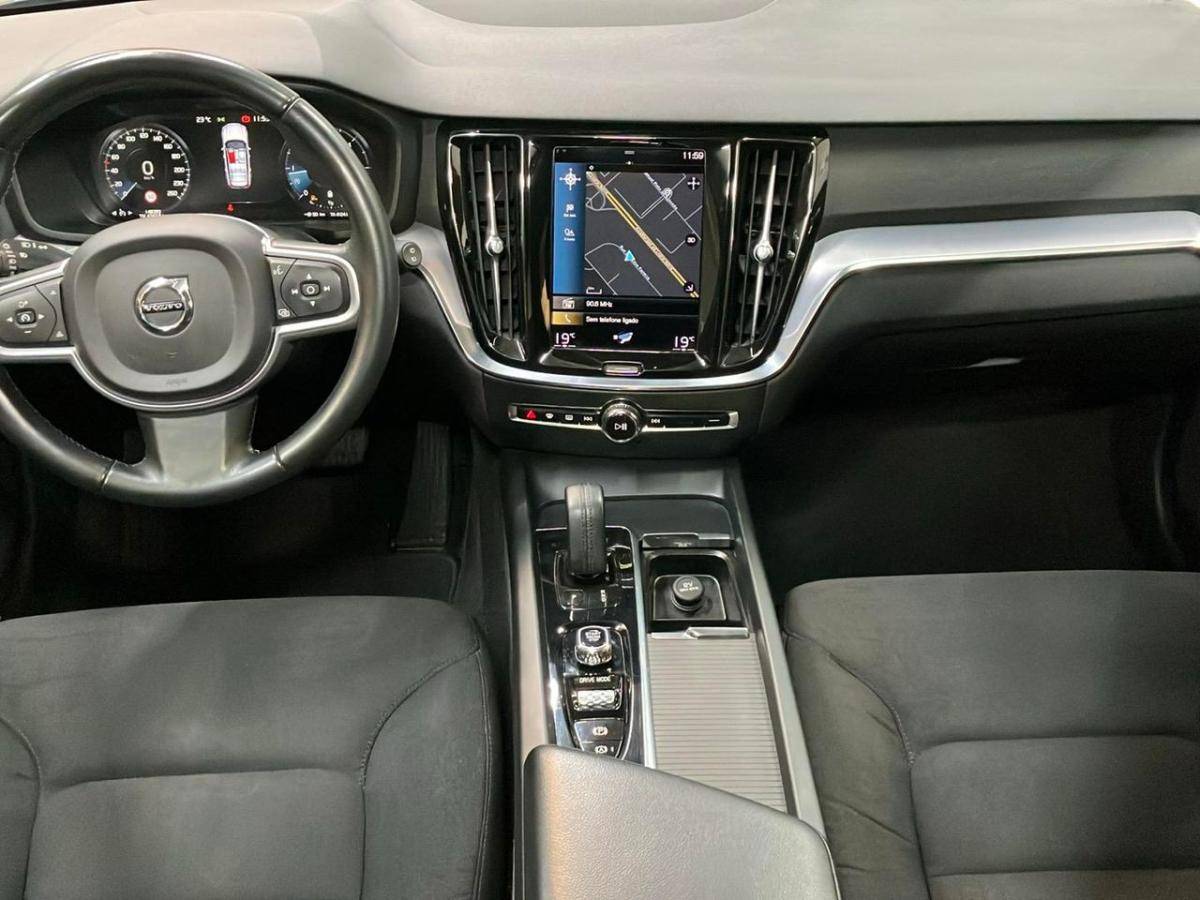 volvo-v60-2021-diesel-1969cc