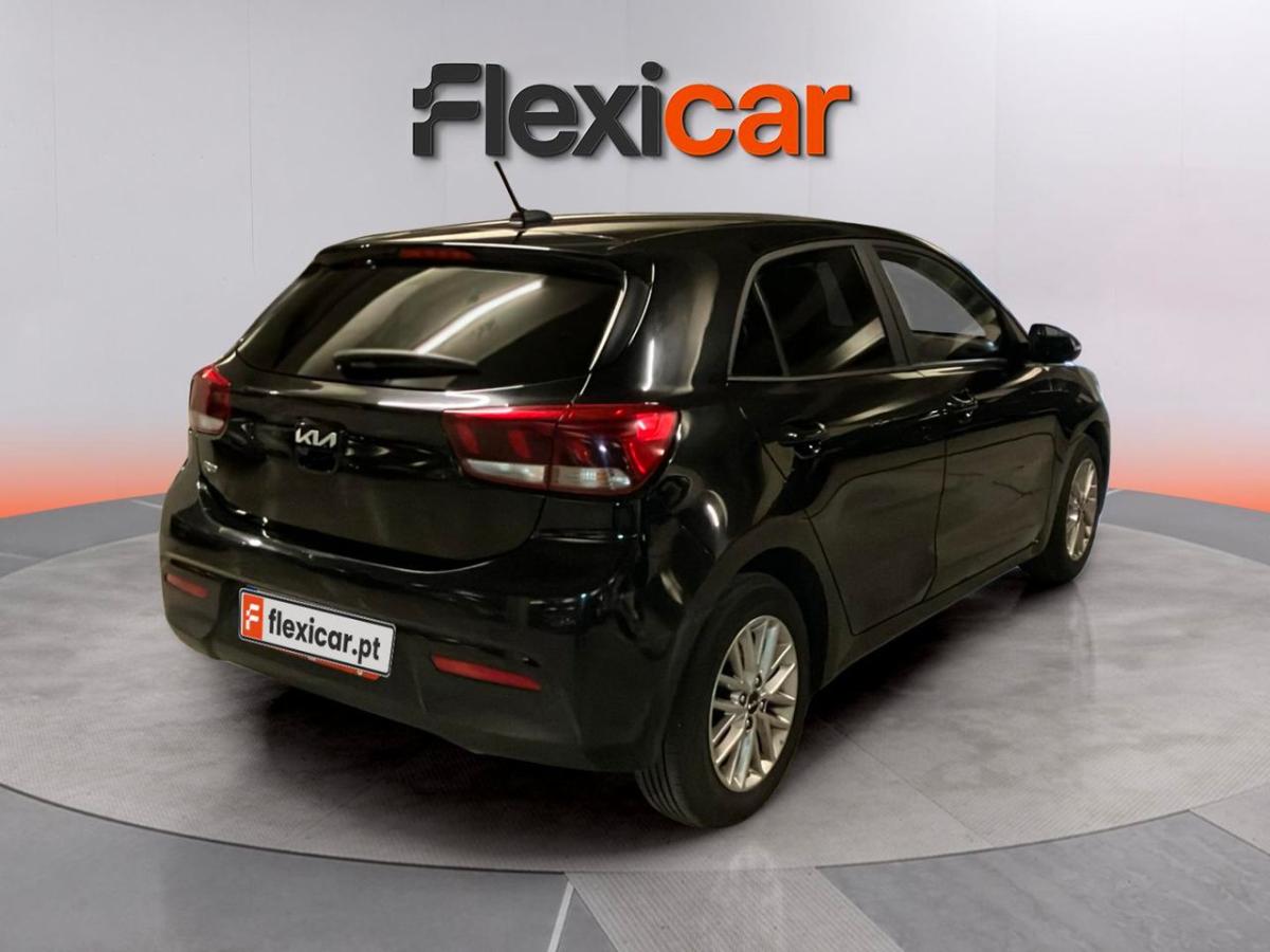 kia-rio-2022-gasolina-998cc