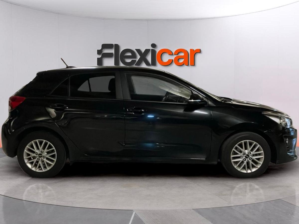 kia-rio-2022-gasolina-998cc