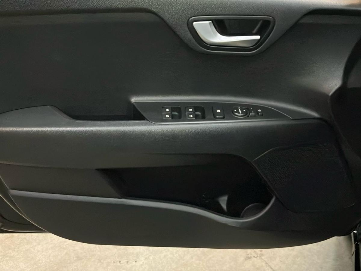 kia-rio-2022-gasolina-998cc