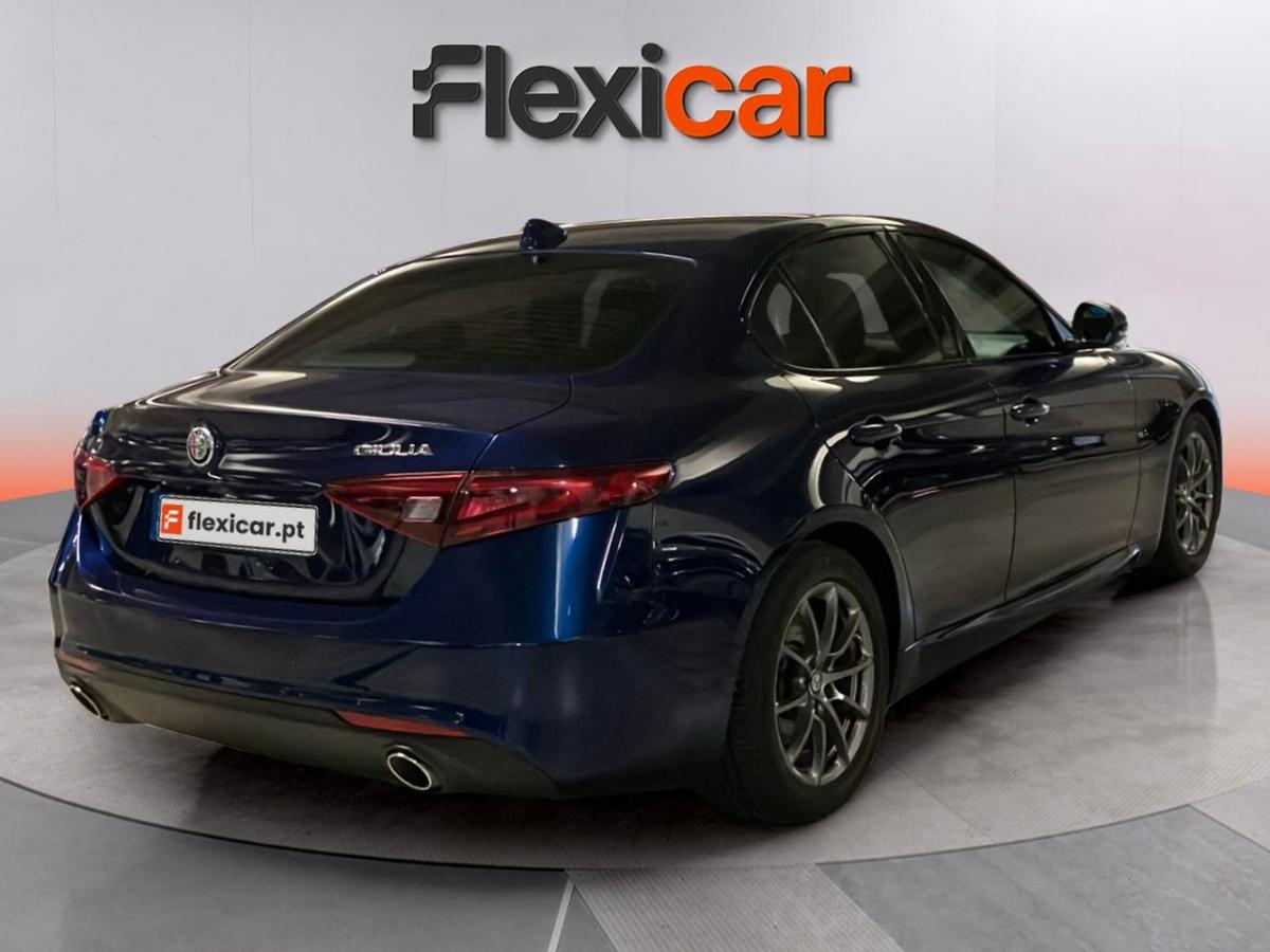 alfa-romeo-giulia-2016-diesel-2143cc