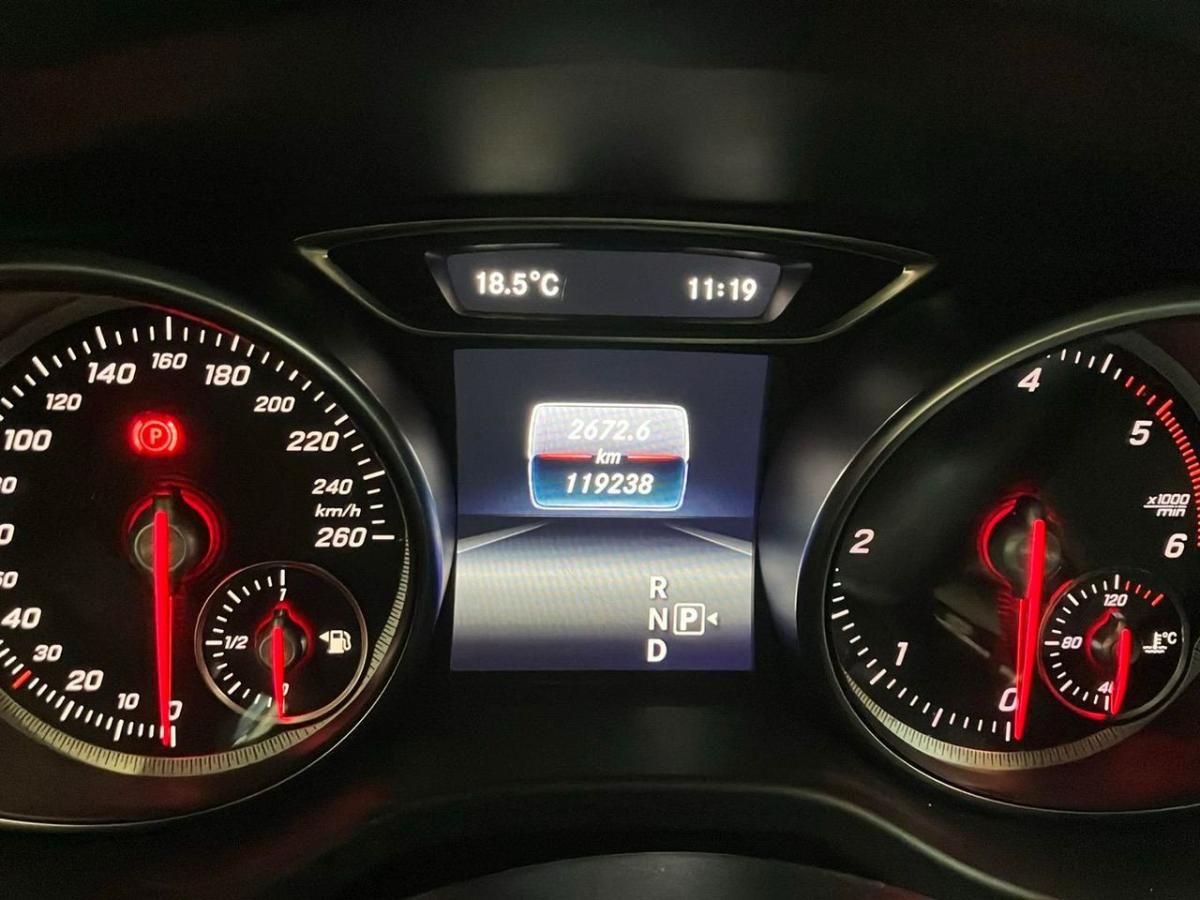 mercedes-benz-cla-2019-diesel-2143cc