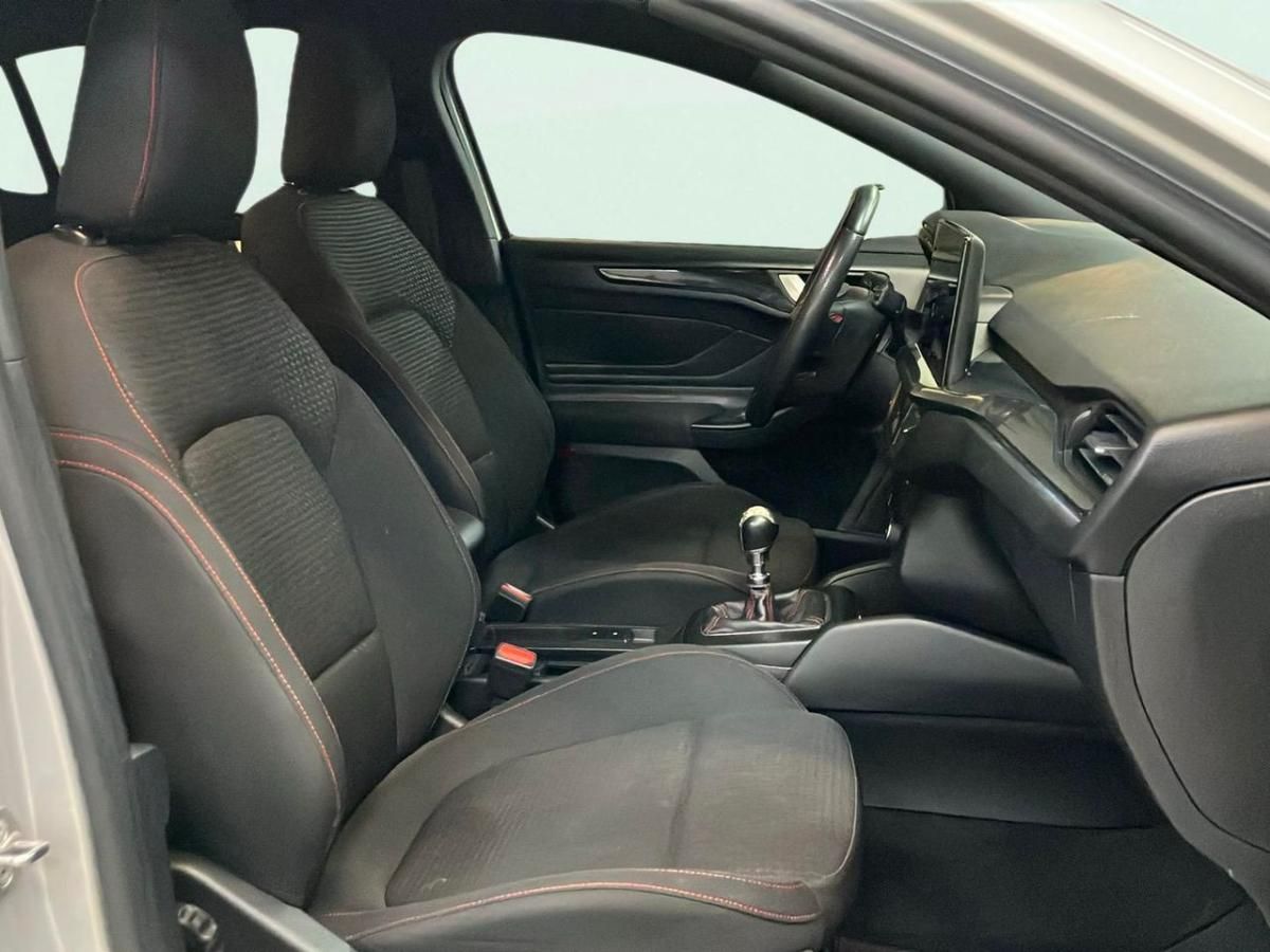 ford-focus-2023-gasolina-999cc