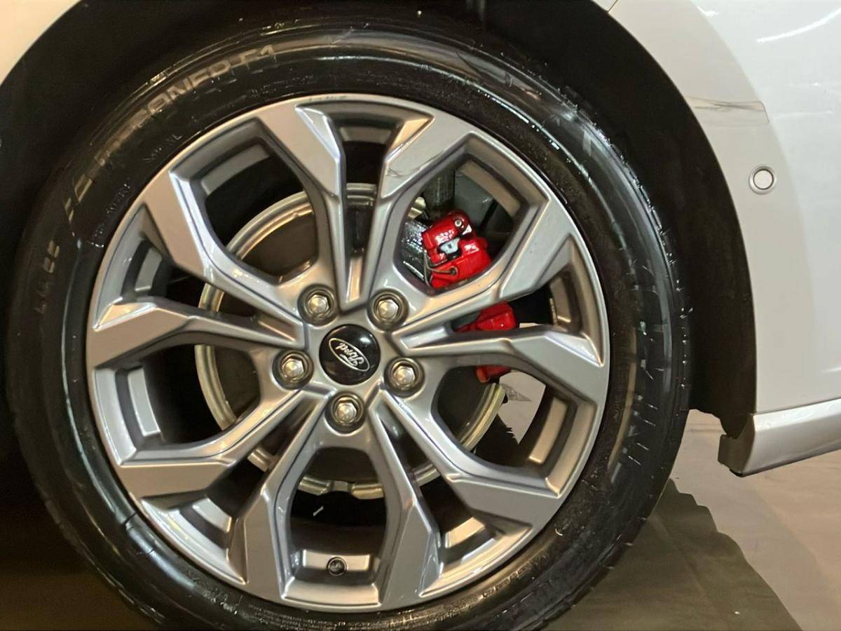 ford-focus-2023-gasolina-999cc