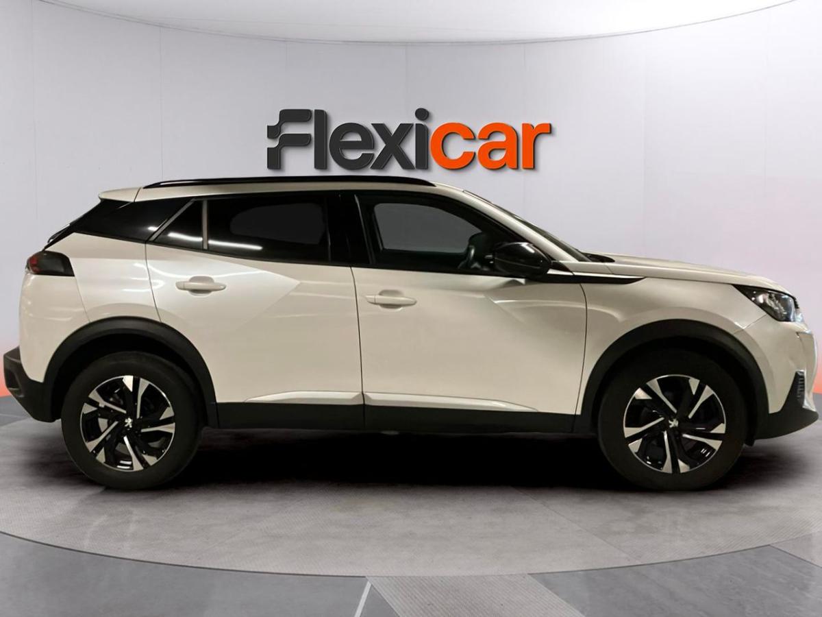 peugeot-2008-2023-gasolina-1199cc