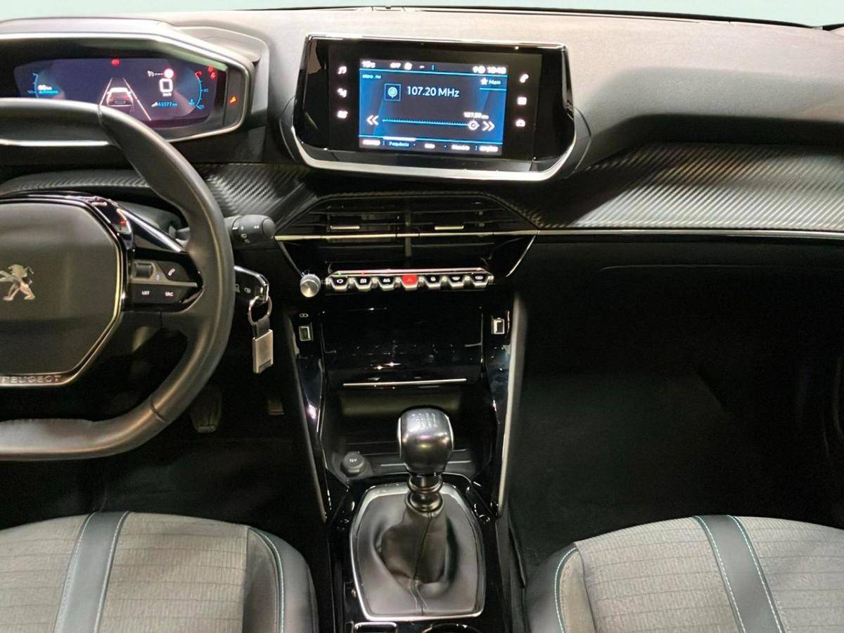 peugeot-2008-2023-gasolina-1199cc