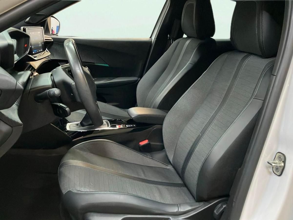 peugeot-2008-2023-gasolina-1199cc