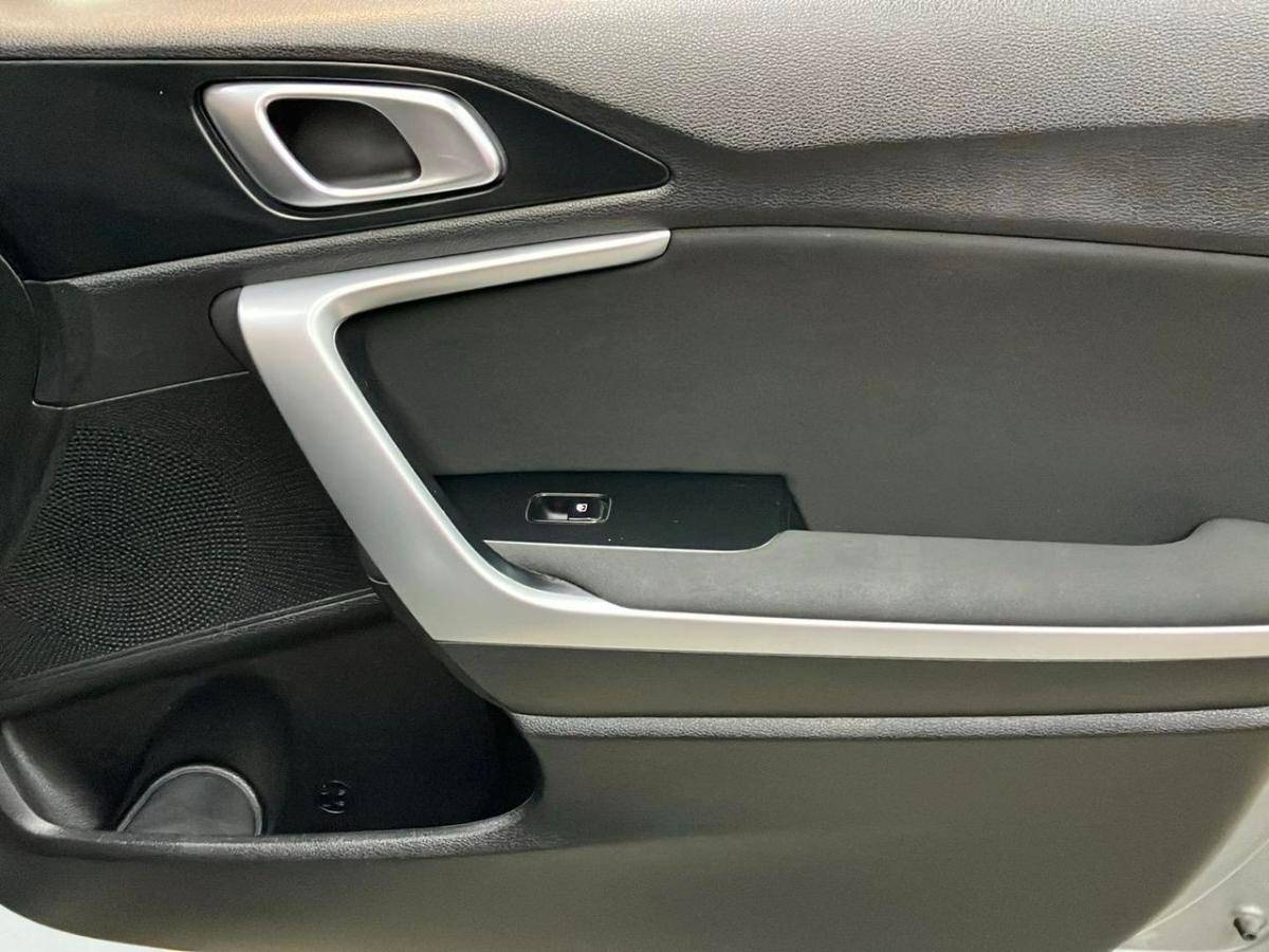 kia-xceed-2022-gasolina-998cc