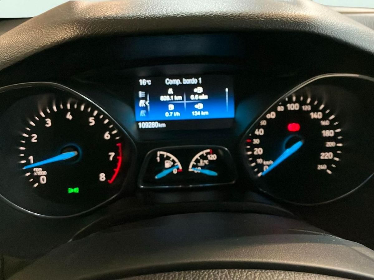 ford-focus-2018-gasolina-998cc