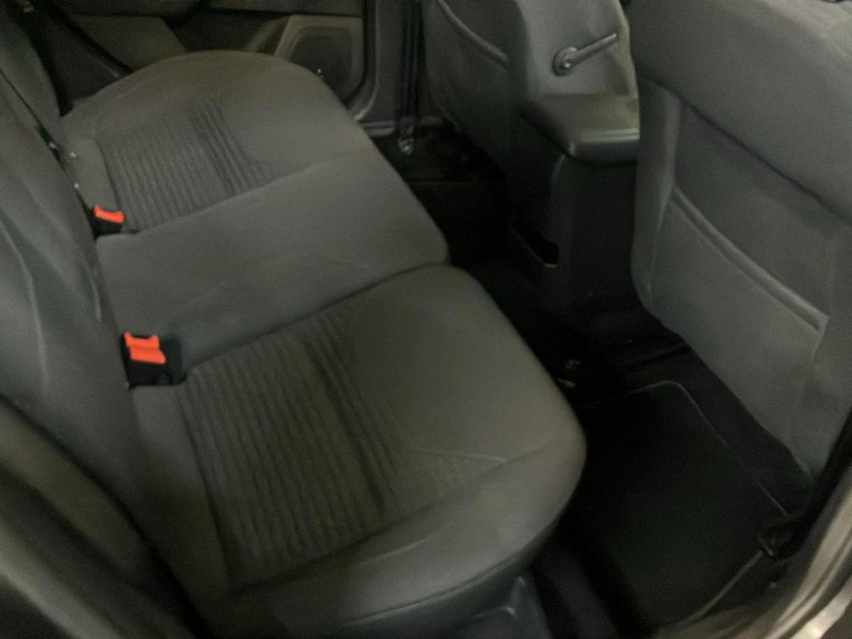ford-focus-2018-gasolina-998cc
