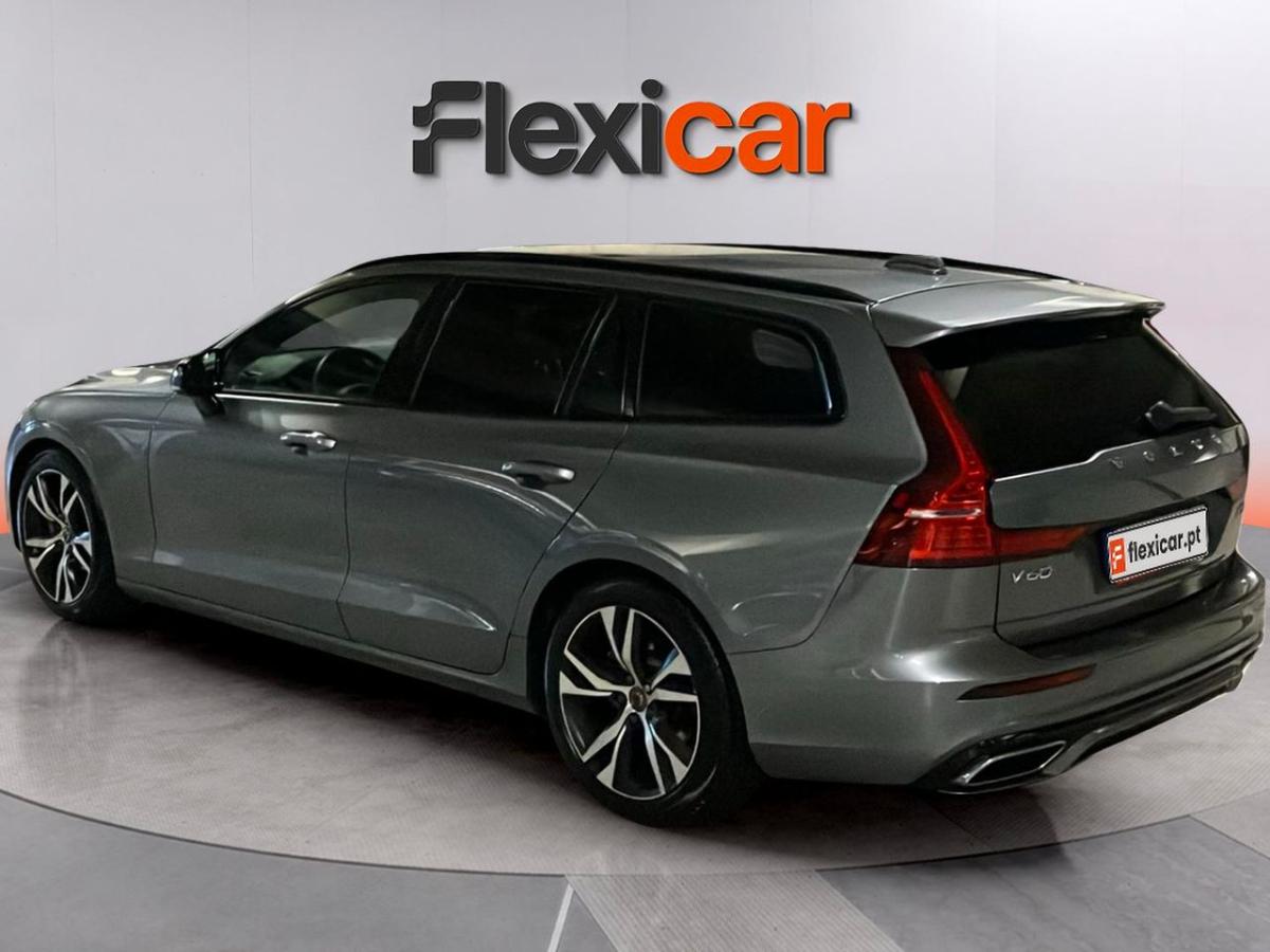 volvo-v60-2020-diesel-1969cc