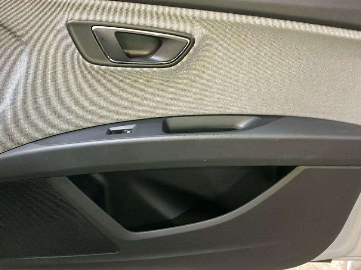 seat-leon-st-2019-gasolina-999cc