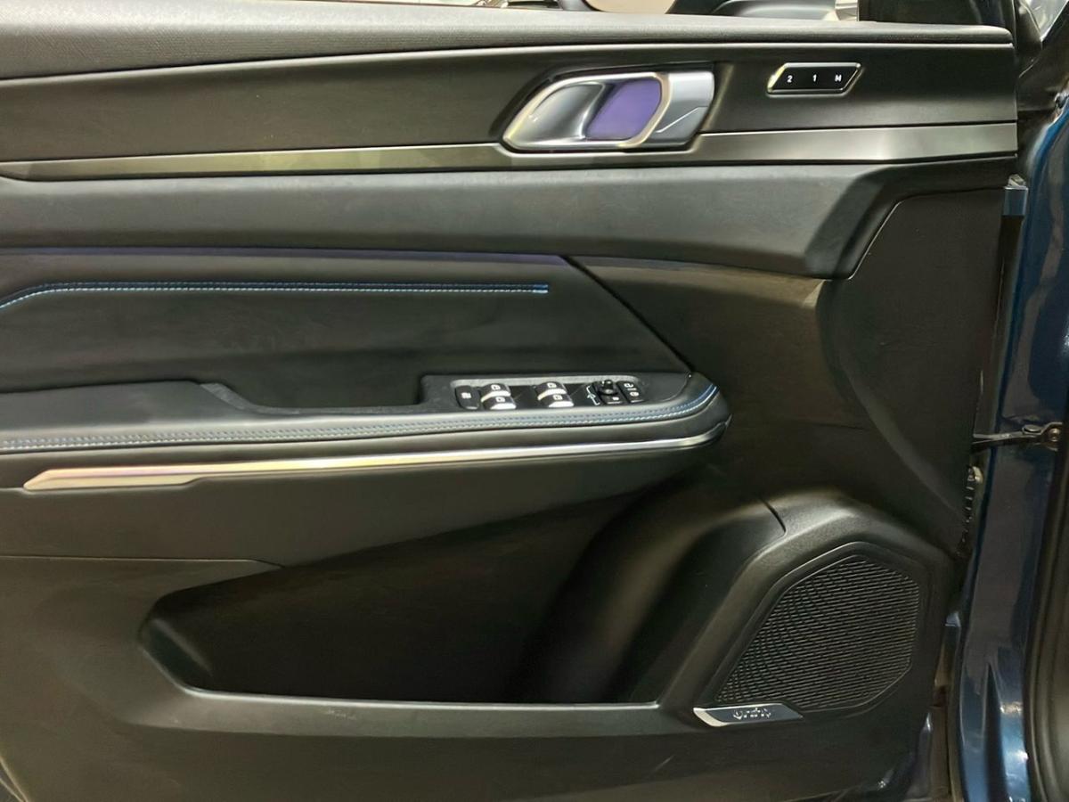 lynk-co-01-2023-hibrido-a-gasolina-1477cc