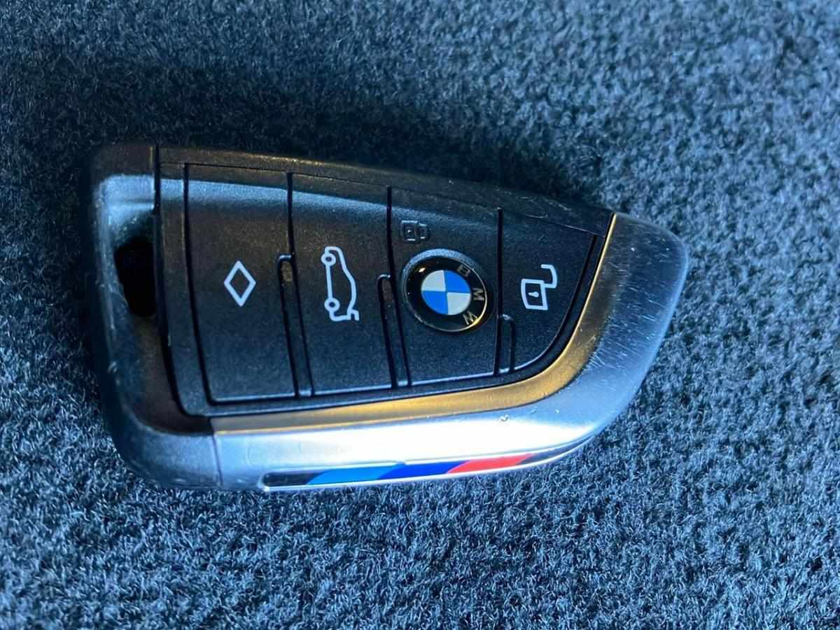 bmw-serie-1-2024-gasolina-1499cc